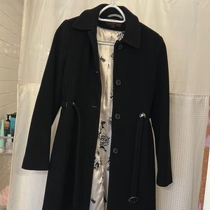 Beautiful jacket, gorgeous lining